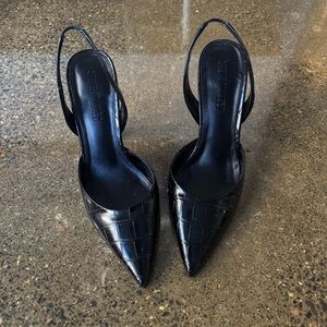Steve Madden Black Croc Slingback Heel size 8.5